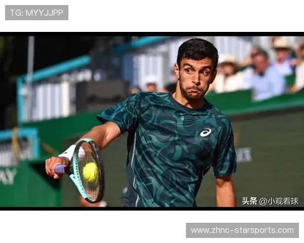 网球高手反拍抽球角度刁钻，让你也能掌握高阶技巧！