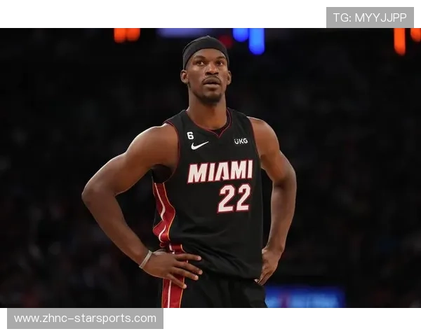 巴特勒反击追身命中两分，热火稳固局面